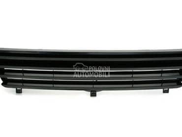 Maska bez znaka za Volkswagen Polo od 1994. do 1999. god.