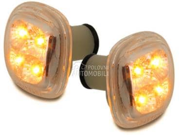 Beli bocni migavci za Audi A3, A4