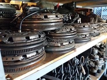 Zamajac Korpe Lamele za Ford Focus od 2001. do 2004. god.