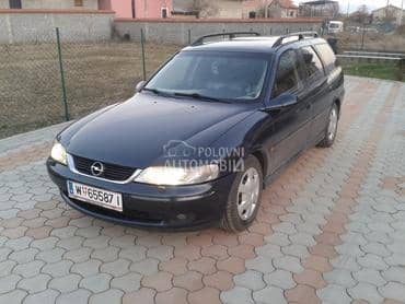 Opel Vectra B - kompletan auto u delovima