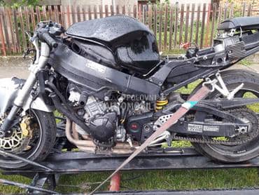 Honda cbr 929 delovi