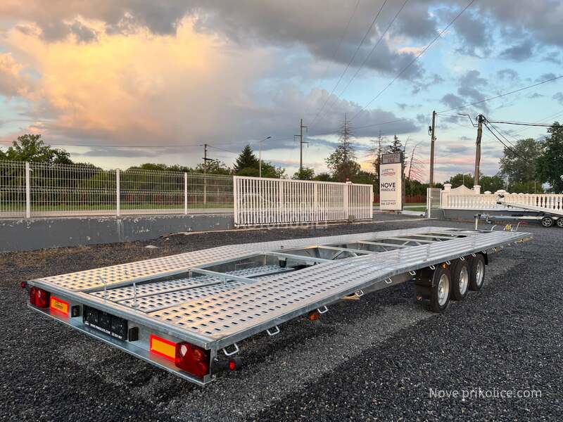 Niewiadow za transport dva vozila