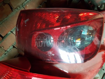 Lampa za Peugeot 407