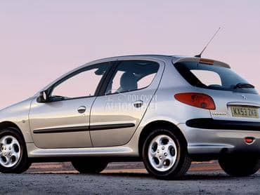 Delovi za Peugeot 307