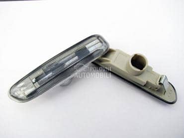 Crni bocni migavci za BMW M3