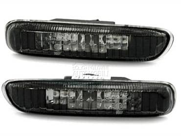 Crni bocni migavci za BMW M3