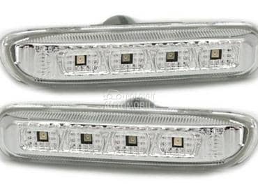 Beli LED bocni migavci za BMW M3