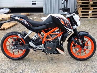 Ktm duke 390 i 125 delovi