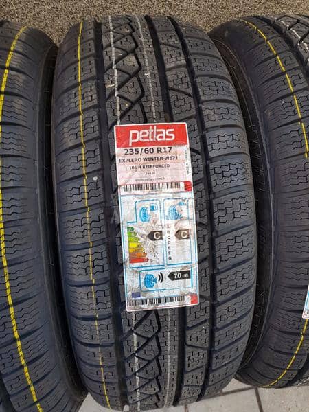 Petlas 235/60 R17 Zimska