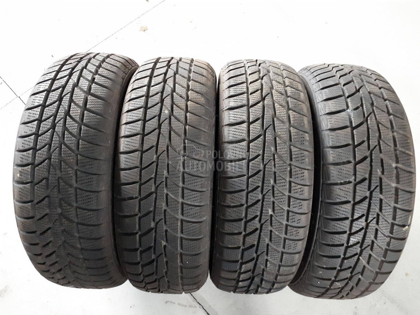 Hankook 185/60 R15 Zimska | Gume | Polovni Automobili