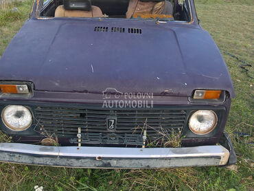 Lada Niva 1999. god. - kompletan auto u delovima