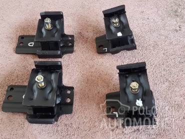 Nosac motora za Nissan Terrano, Ostalo