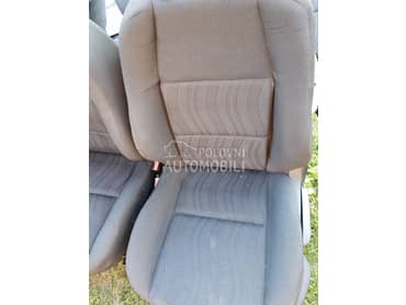 Sedista za Peugeot 207