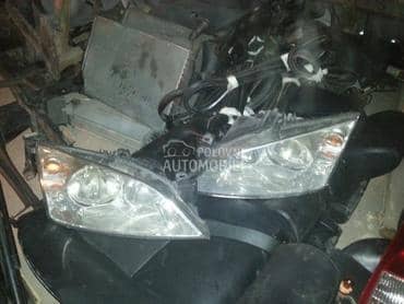 Farovi za Ford Mondeo od 2001. do 2004. god.