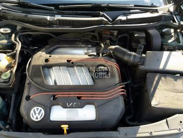 Motor 2.3 v5 za Volkswagen Golf 4