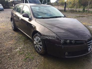 Delovi za Alfa Romeo 159