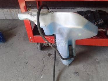 Boca za tecnost vetrobrana za Mercedes Benz A 140, A 150, A 160 ... od 1997. do 2004. god.