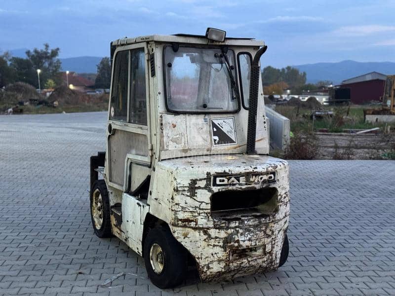 Daewoo D30S