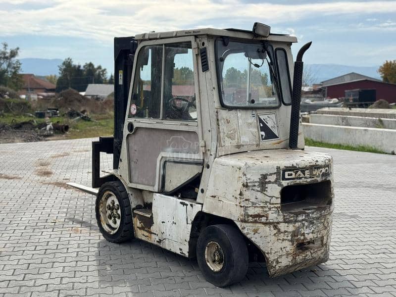 Daewoo D30S