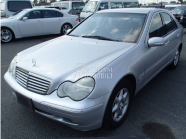 Mercedes Benz C 220 CDI W203 -  kompletan auto u delovima