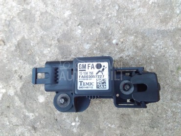 Senzor haube za Opel Zafira od 2005. do 2012. god.