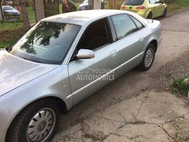 Delovi za Audi A8 za 2001. god.