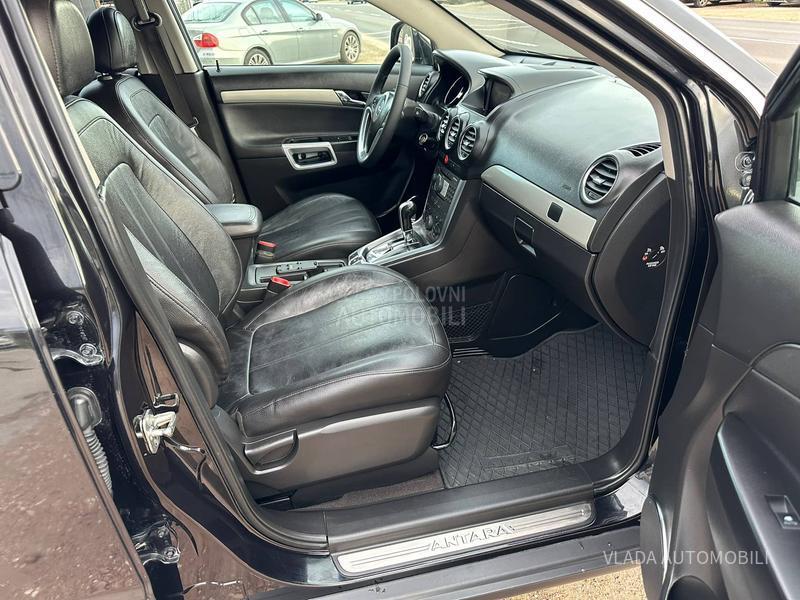 Opel Antara 2.2 CDTI COSMO