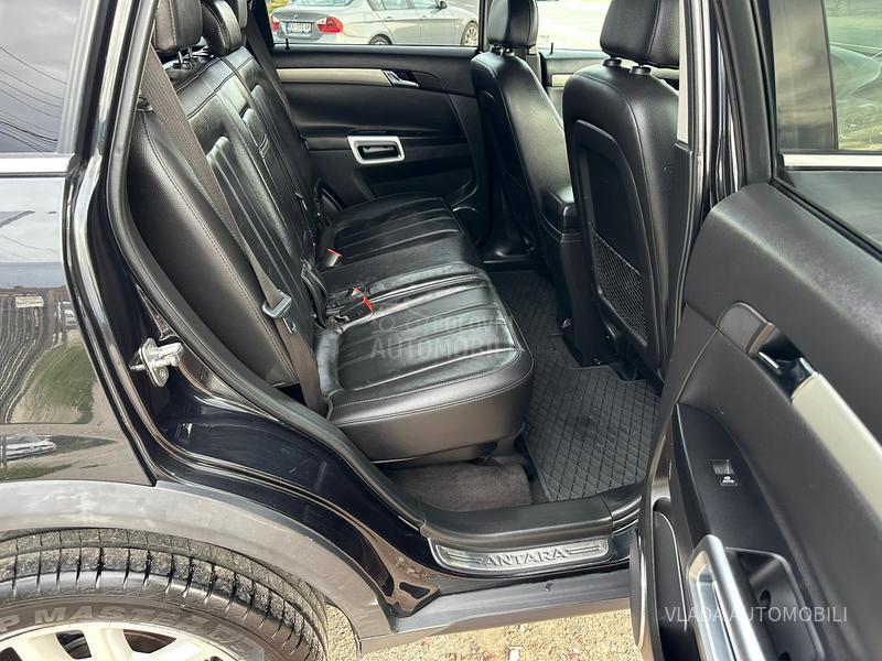 Opel Antara 2.2 CDTI COSMO