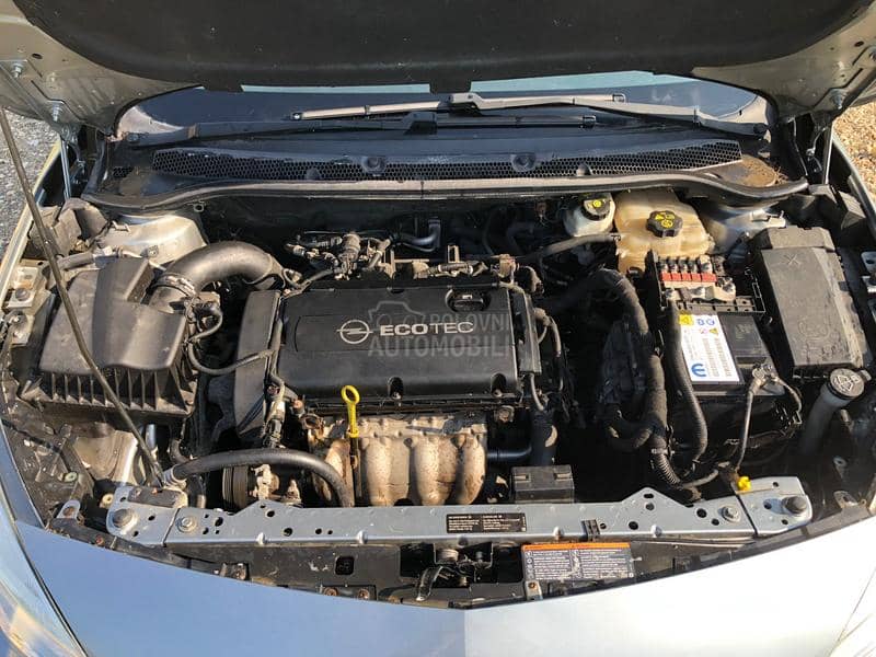 Opel Astra J 1.6 Opel Astra J 1.6