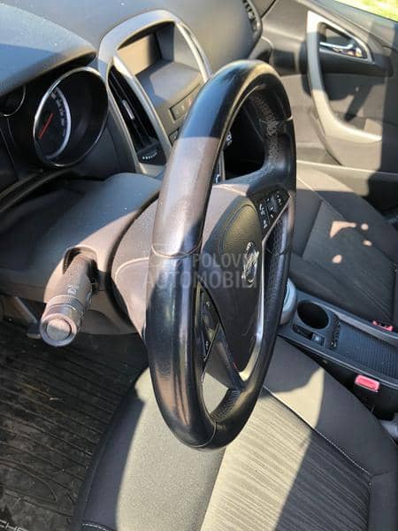 Opel Astra J 1.6 Opel Astra J 1.6