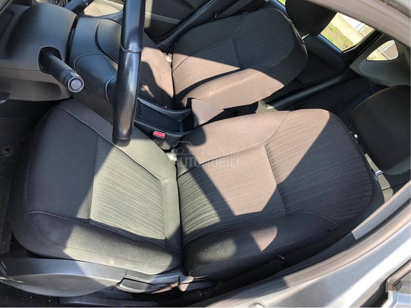 Opel Astra J 1.6 Opel Astra J 1.6