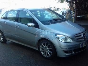 komplet auto u delovima za 2007. god.