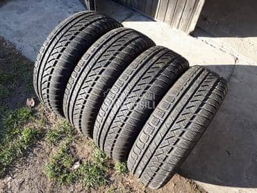 Dunlop 185/60 R15 Zimska