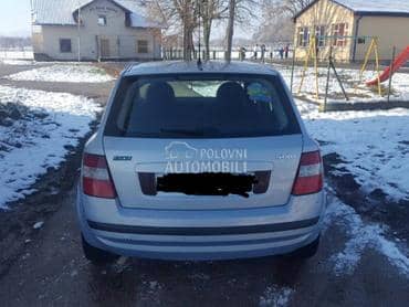 Vrata gepeka za Fiat Stilo od 2000. do 2008. god.