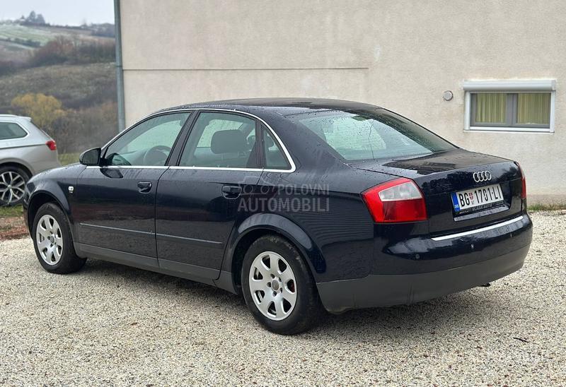 Audi A4 1.9 TDI BAS DOBAR