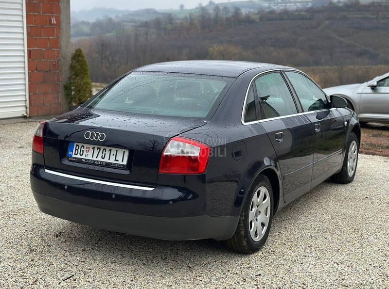 Audi A4 1.9 TDI BAS DOBAR