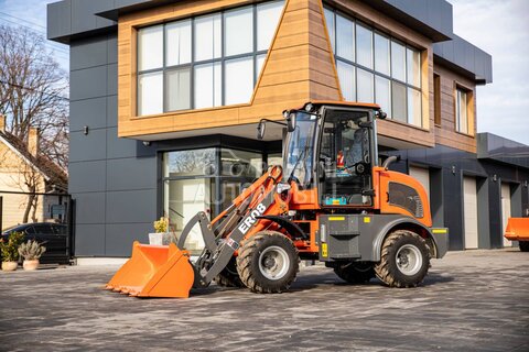 Everun Utovarivac ER 08