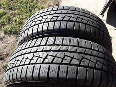 Yokohama 215/55 R18 Zimska