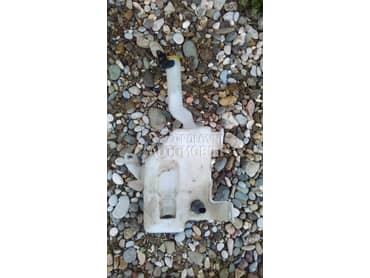 Boca za brisace sa senzorom za Opel Vectra C od 2003. do 2008. god.