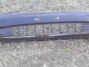 Prednji branik crna boja za Opel Zafira od 1998. do 2005. god.