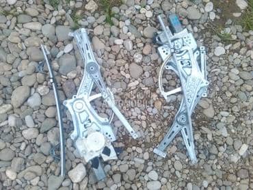 Podizac stakla za Opel Vectra C od 2003. do 2008. god.