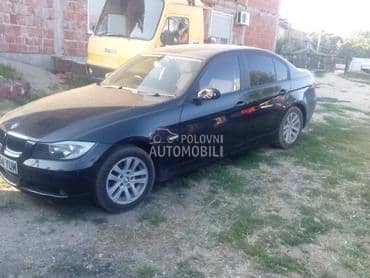 BMW 320 - kompletan auto u delovima
