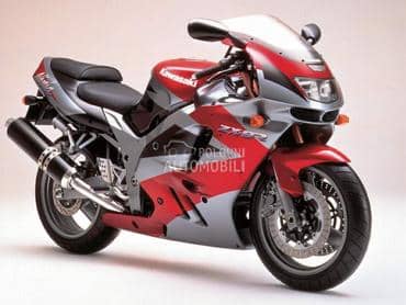 Kawasaki ZX9 delove sasije