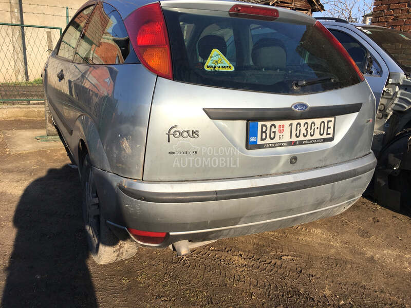 Ford Focus - kompletan auto u delovima