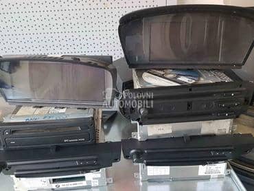 Radio, cd player za BMW 114, 116, 118 ...