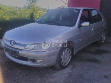 Delovi za Peugeot 306