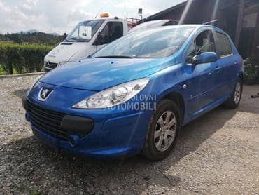 Peugeot 307 - kompletan auto u delovima