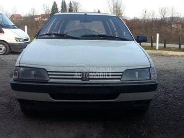 Delovi za Peugeot 405