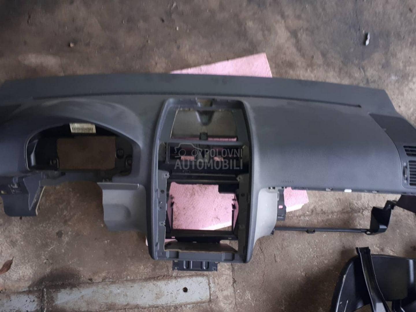 Instrument tabla za Volkswagen Bora, Caddy, Golf 4 od 1998. do 2013