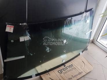 Sofersajbna za Nissan Terrano